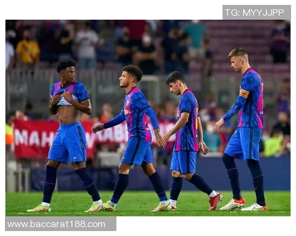 荷兰小将回应科曼评价称自己踢球风格接近佩德里并热爱观看巴萨比赛