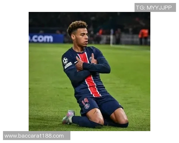 斯基拉透露巴黎与杜埃续约至2030年并大幅提升薪资待遇