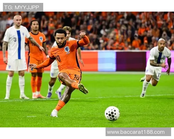 德佩31岁身价900万在巴甲闪耀世预赛6场7球助荷兰队双榜首