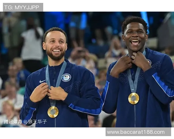 华子调侃库里鞋子太差劲直言让大家都扔掉笑翻众人